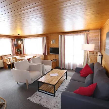 Les Mayens Chalet *