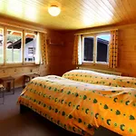 샬레 Les Mayens Saas Fee